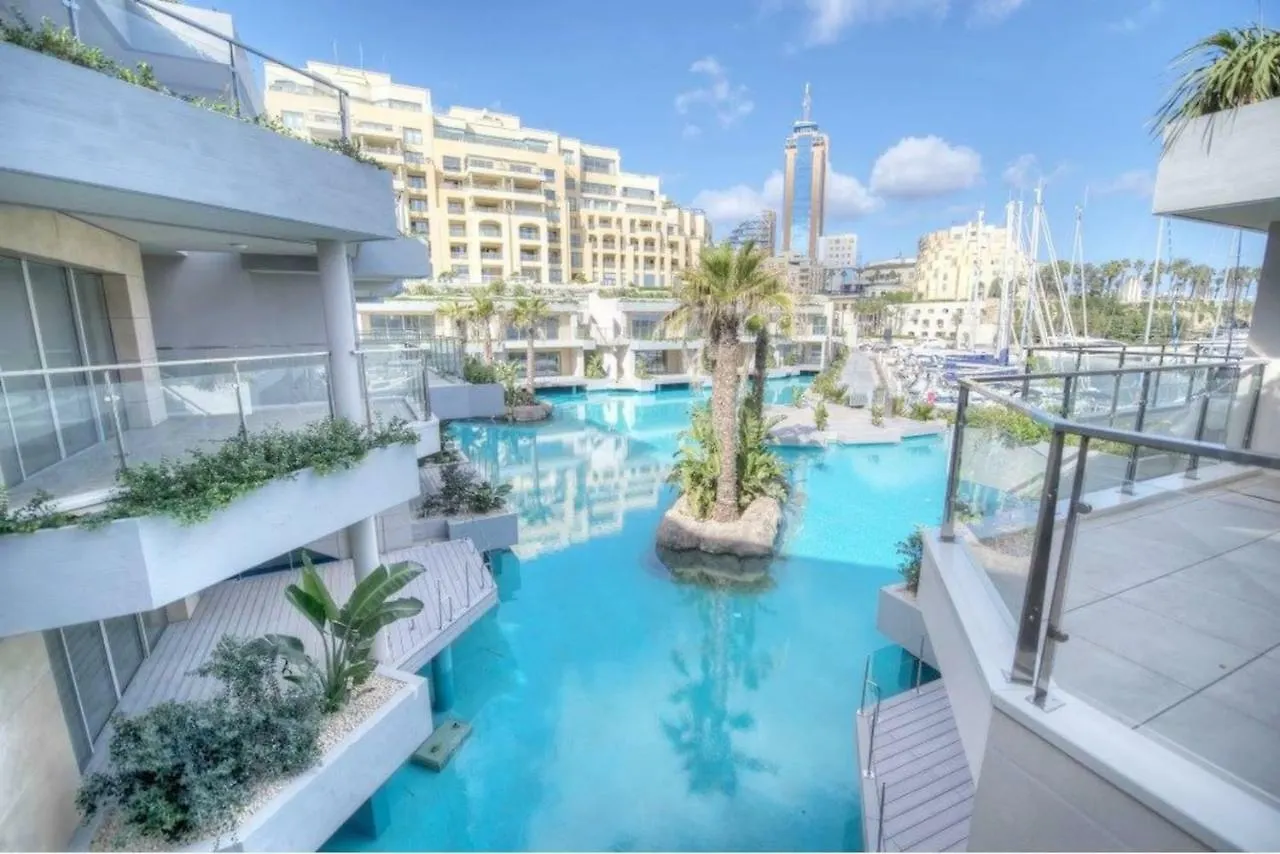 3Br Gem At The Prestigious Laguna Portomaso Hotel San Giuliano